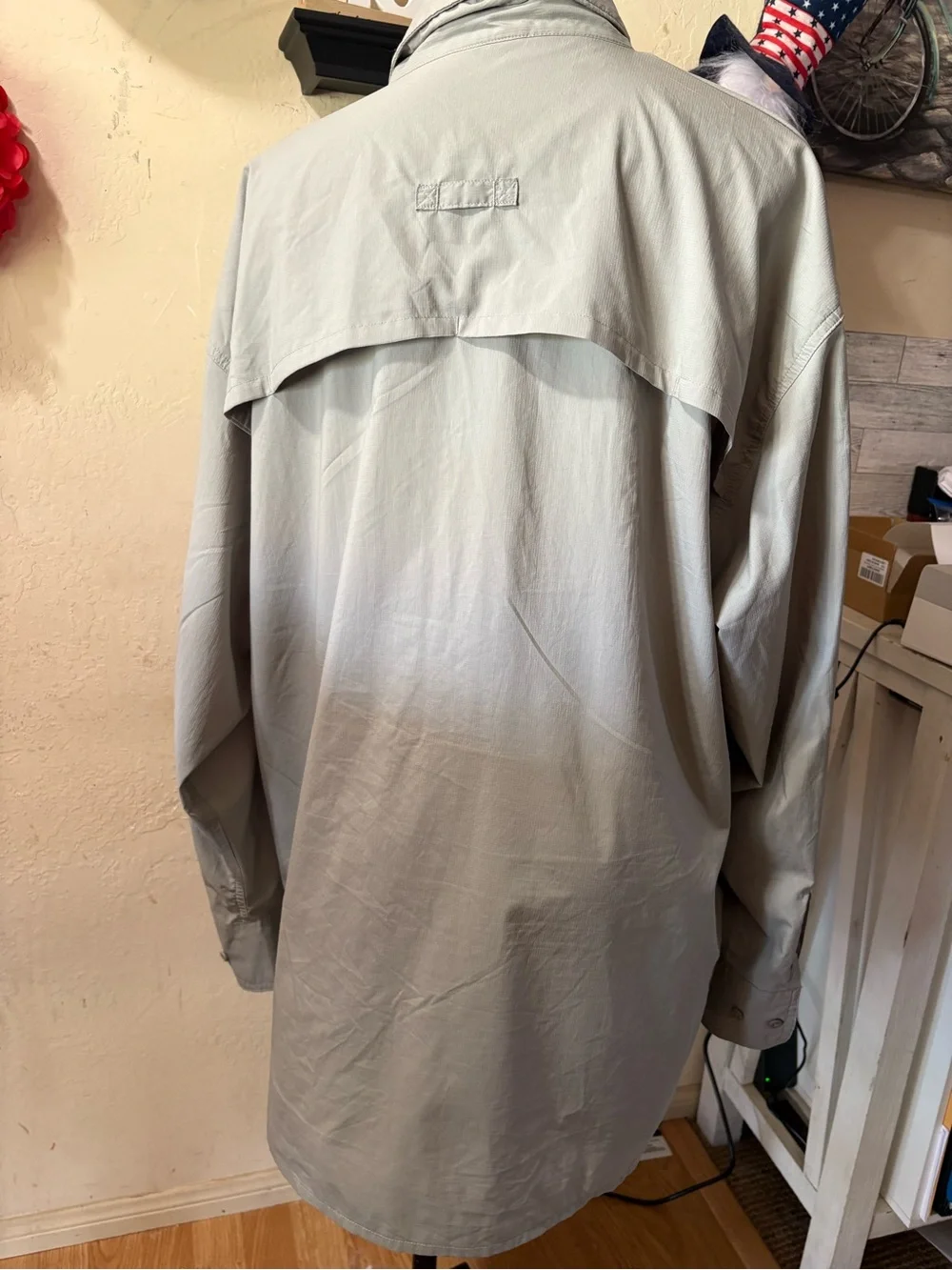 Cabela's Men's Light Gray Outdoor Shirt Jacket